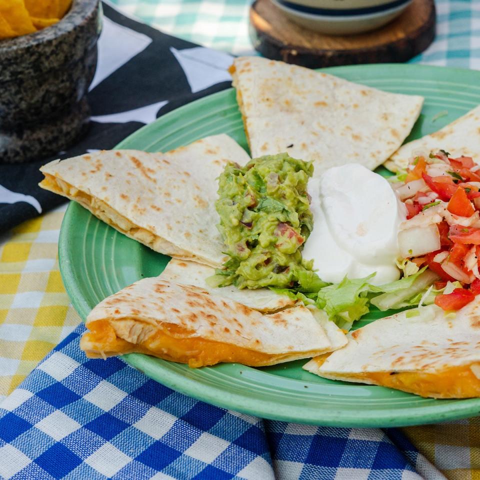 Sundays are for the kiddos at Frontera Grill Fairhaven.