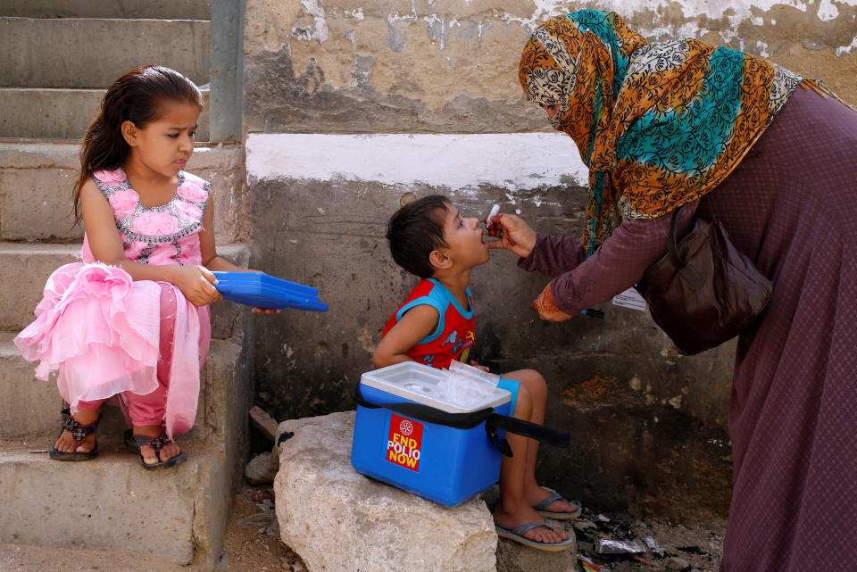 Campaña de vacuna contra la polio en Pakistán. (Akhtar Soomro)