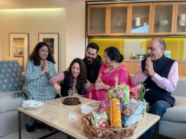 Yami Gautam celebrates birthday with family (Image source: Instagram)