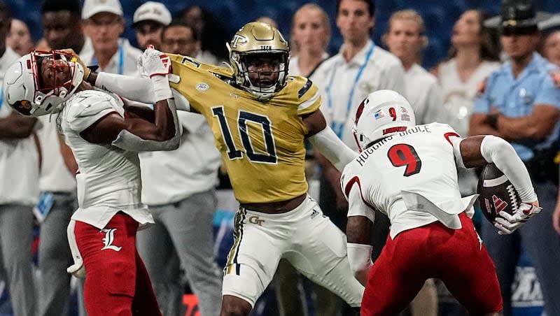 Georgia Tech defensive back Kenan Johnson (10) battles to make a play during game against Louisville, Friday, Sept. 1, 2023, in Atlanta. The former Yellow Jacket transferred to Utah in the offseason.