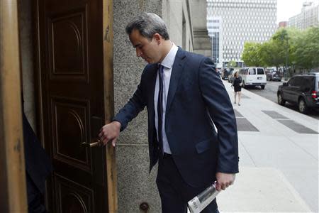 Michael Steinberg, a former portfolio manager at Steven A. Cohen's SAC Capital Advisors hedge fund, arrives at the Federal Court in Manhattan in New York, May 16, 2014. REUTERS/Eduardo Munoz