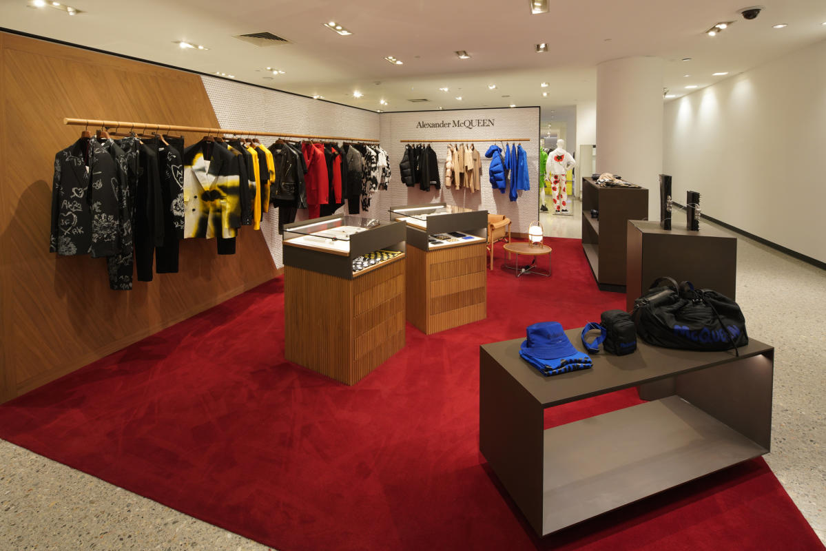 Louis Vuitton New York Saks Men's Store in New-York City, United