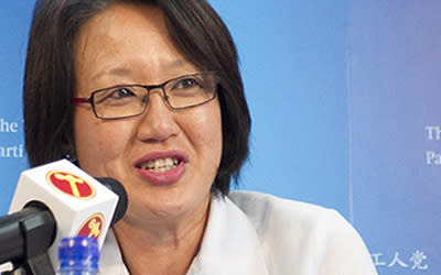 WP's Sylvia Lim who is also a former law lecturer, is looking to re-enter the legal practice. (Yahoo! photo)