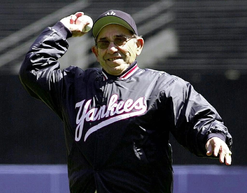 Baseball luminaries react to Yogi Berra's death