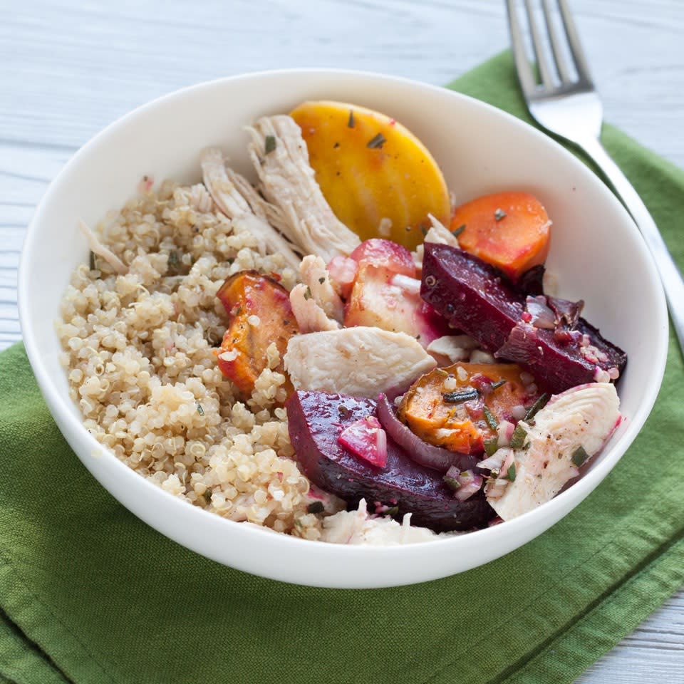 Chicken, Quinoa & Veggie Bowl