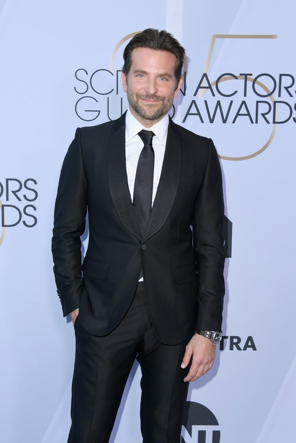 <h1 class="title">Bradley Cooper</h1><cite class="credit">Photo: Getty Images</cite>