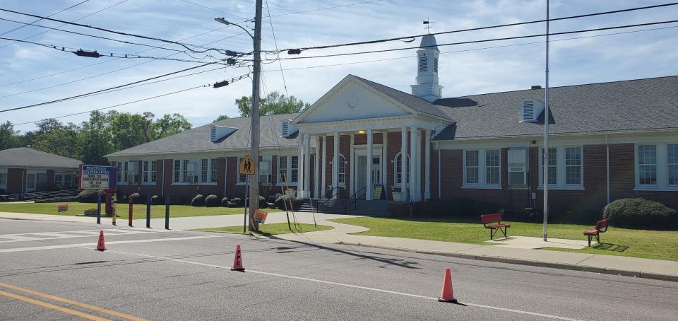 The City of Prattville is considering buying the Prattville Kindergarten School building. The board of education is building a new kindergarten school in east Prattville