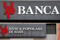 <strong>Bancos rescatados (1)</strong>: Banca Popolare di Vicenza, Veneto Banca, Banca Mote dei Paschi, Banca Carige y Popolare di Bari.<br><br> <strong>Coste para el Estado</strong>: 13.685 millones de euros.<br><br>(Foto: Guglielmo Mangiapane / Reuters).