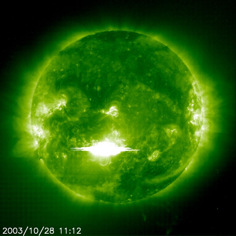 The Solar and Heliospheric Observatory (SOHO) spacecraft captured this epic solar flare in 2003. - Image: ESA / NASA - SOHO