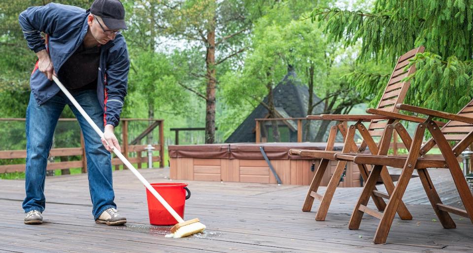 applying homemade deck cleaner