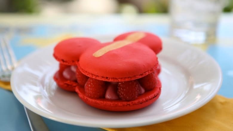 Disneyland's raspberry rose Mickey macaron