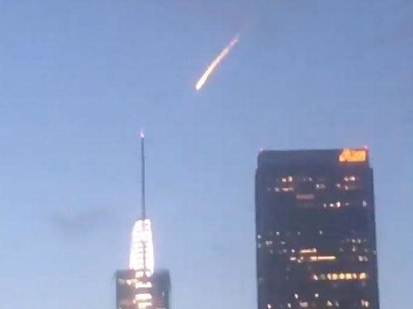 Fireball spotted flying through LA sky prompts bewilderment