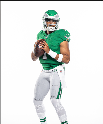 Look: Jalen Hurts in Eagles Kelly Green uniforms will have fans