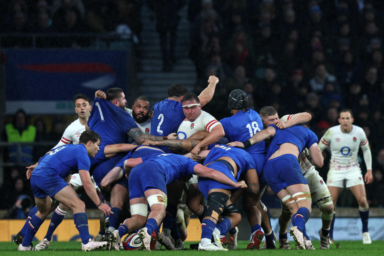 Une mêlée lors d’Angleterre-France au Tournoi des 6 nations, à Londres, le 11 mars 2023.