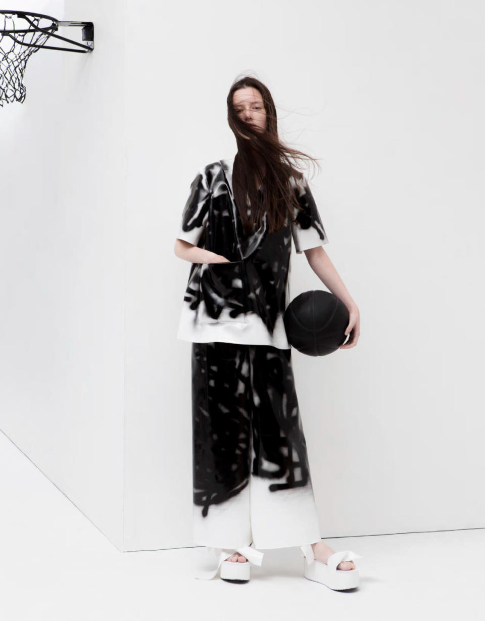 <p>Melitta Baumeister Spring/Summer 2016 (Paris)<br></p>