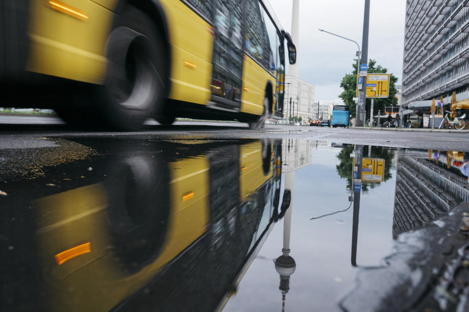 Alemania ha propuesto que el transporte público sea gratuito. Foto: Westend61 / Getty Images