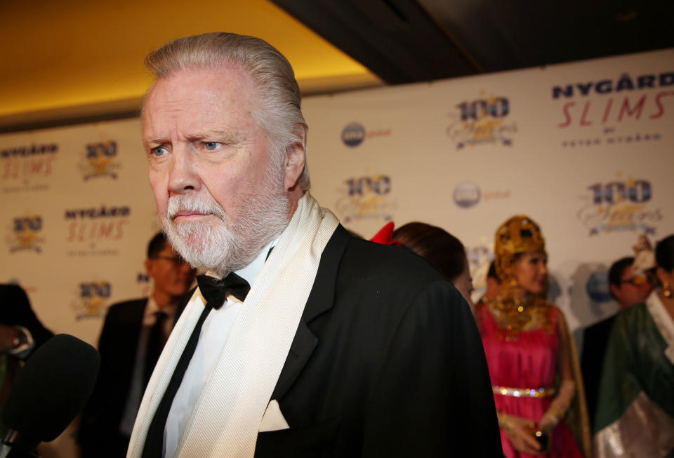 Jon Voight arrives at the 24th Night of 100 Stars Oscars Viewing Gala at The Beverly Hills Hotel on Sunday, March 2, 2014, in Beverly Hills, Calif. (Photo by Annie I. Bang/Invision/AP)