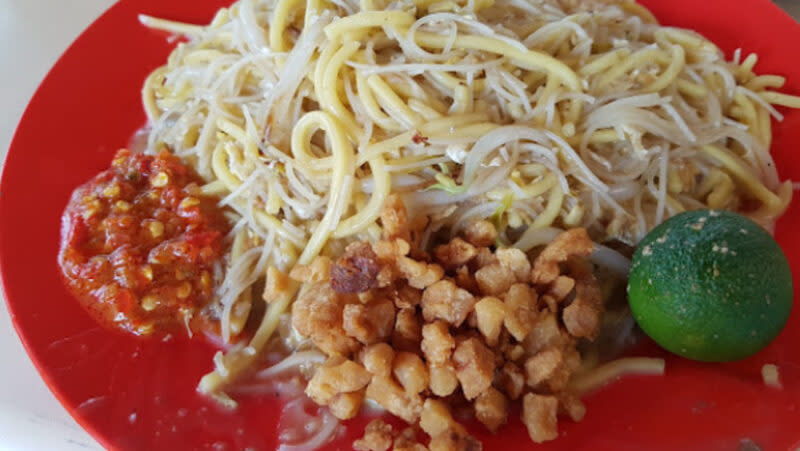 simon road hokkien mee - hokkien mee pork lard