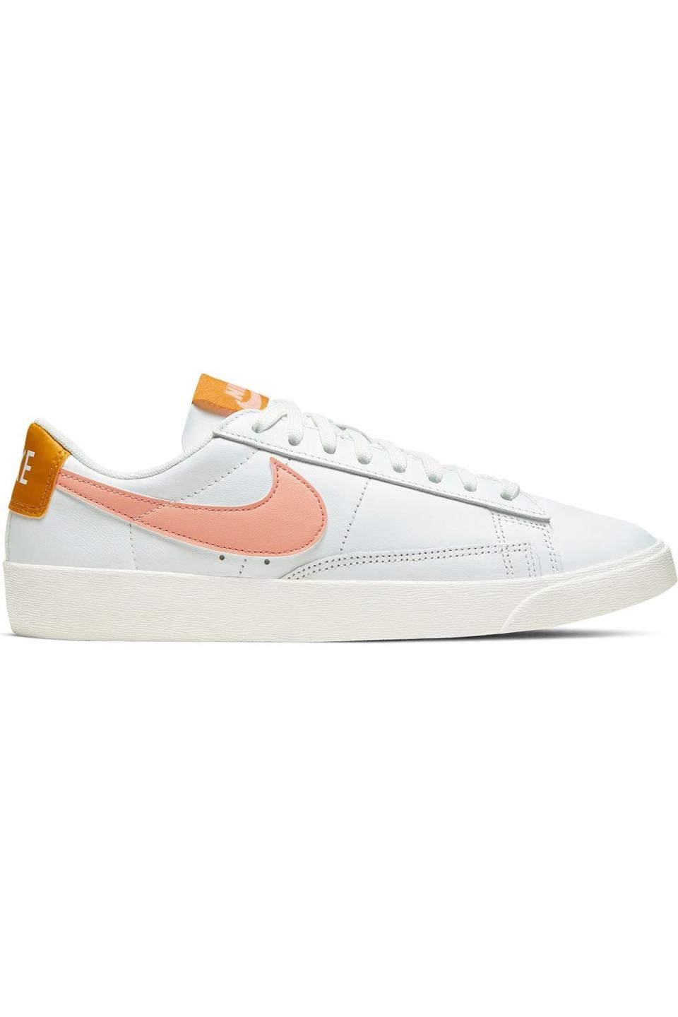 Blazer Low SE Sneaker