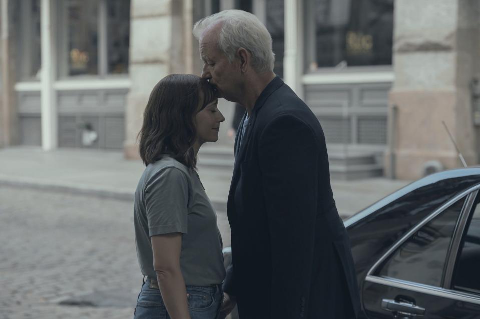 Rashida Jones y Bill Murray en En las rocas, dirigida por Sofia Coppola