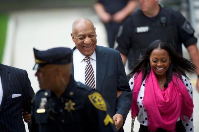 Twitter Reacts To Keshia Knight Pulliam Accompanying Bill Cosby To His