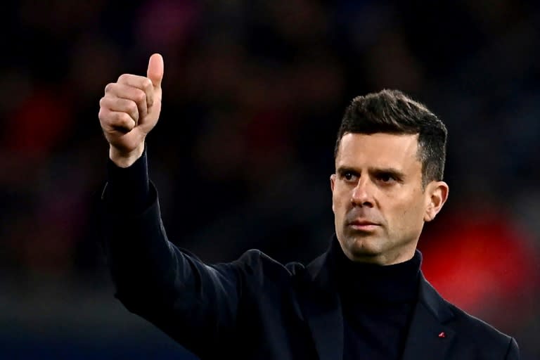 Thiago Motta is on the brink of taking <a class="link " href="https://sports.yahoo.com/soccer/teams/bologna/" data-i13n="sec:content-canvas;subsec:anchor_text;elm:context_link" data-ylk="slk:Bologna;sec:content-canvas;subsec:anchor_text;elm:context_link;itc:0">Bologna</a> to the Champions League (Gabriel BOUYS)