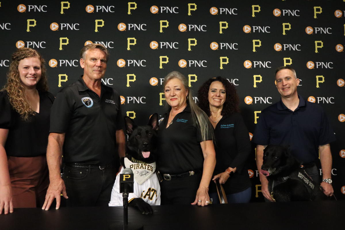 PNC Bank, Pittsburgh Pirates team up to continue Community Mutt