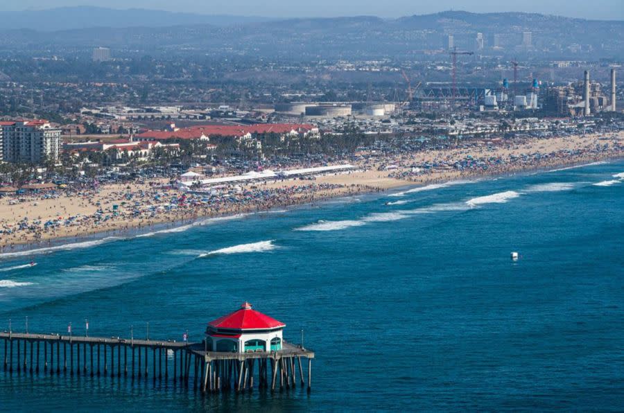 Aircraft demonstrations and performances at the Pacific Airshow in Huntington Beach. (Pacific Airshow)