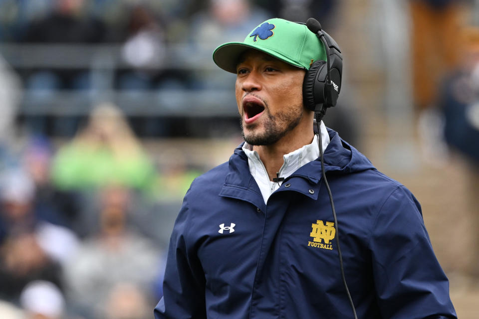 Report: Notre Dame closing in on apparel decision, who is in play?