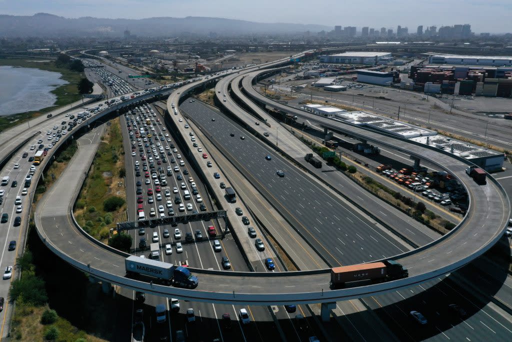 Traffic backs up at the San Francisco-Oakland Bay Bridge toll plaza along Interstate 80 on July 25, 2019 in Oakland, California. (Photo by Justin Sullivan/Getty Images)