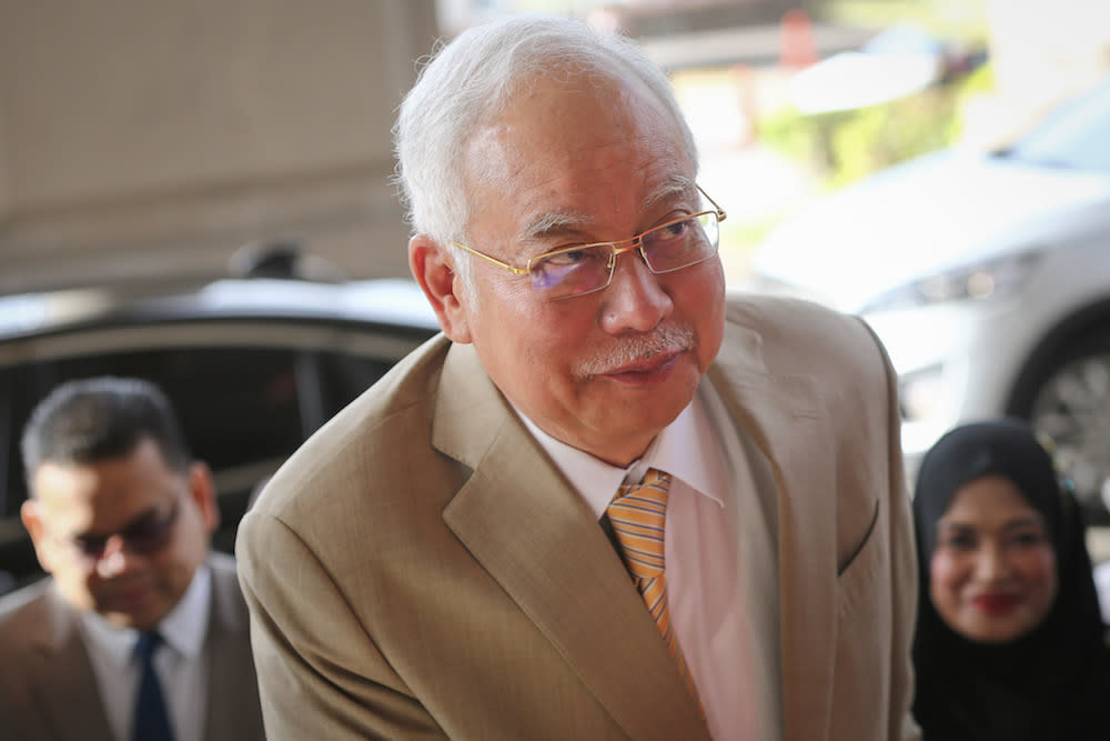 Former prime minister Datuk Seri Najib Razak arrives at the Kuala Lumpur High Court December 11, 2019. — Picture by Yusof Mat Isa