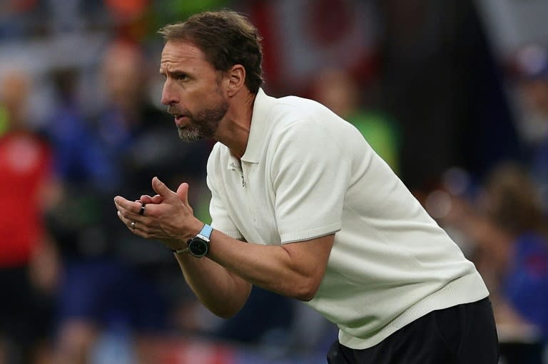 El seleccionador inglés Gareth Southgate durante la victoria ante Eslovaquia en octavos de final de la Eurocopa. En Gelsenkirchen (Alemania), el 30 de junio de 2024 (Adrian DENNIS)