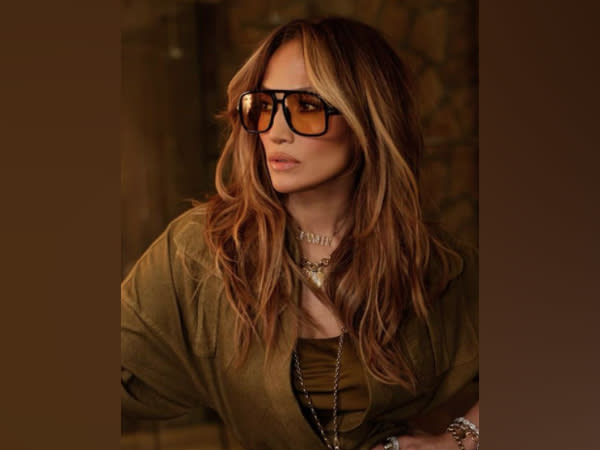 Jennifer Lopez (Image source: Instagram)