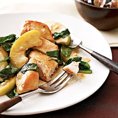 Apple-Spinach Chicken