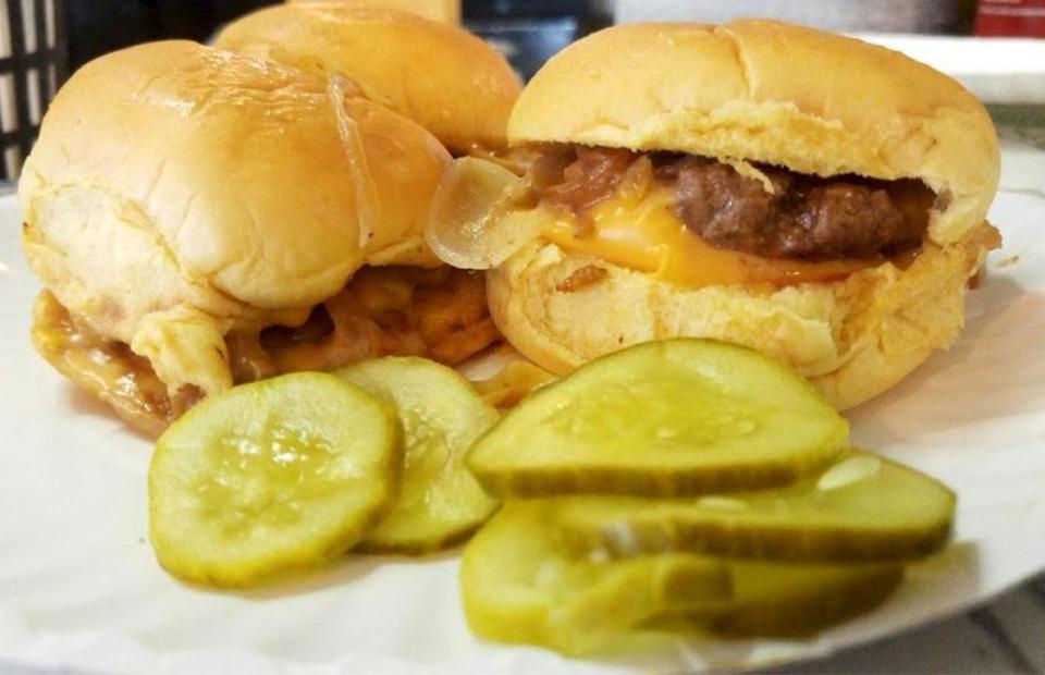 Sliders, White Manna (Hackensack, New Jersey)