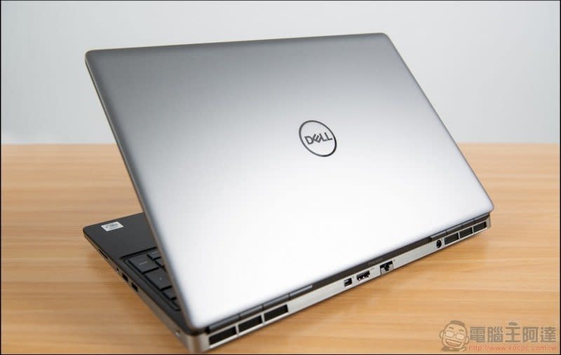 Dell Precision 7550 移動工作站