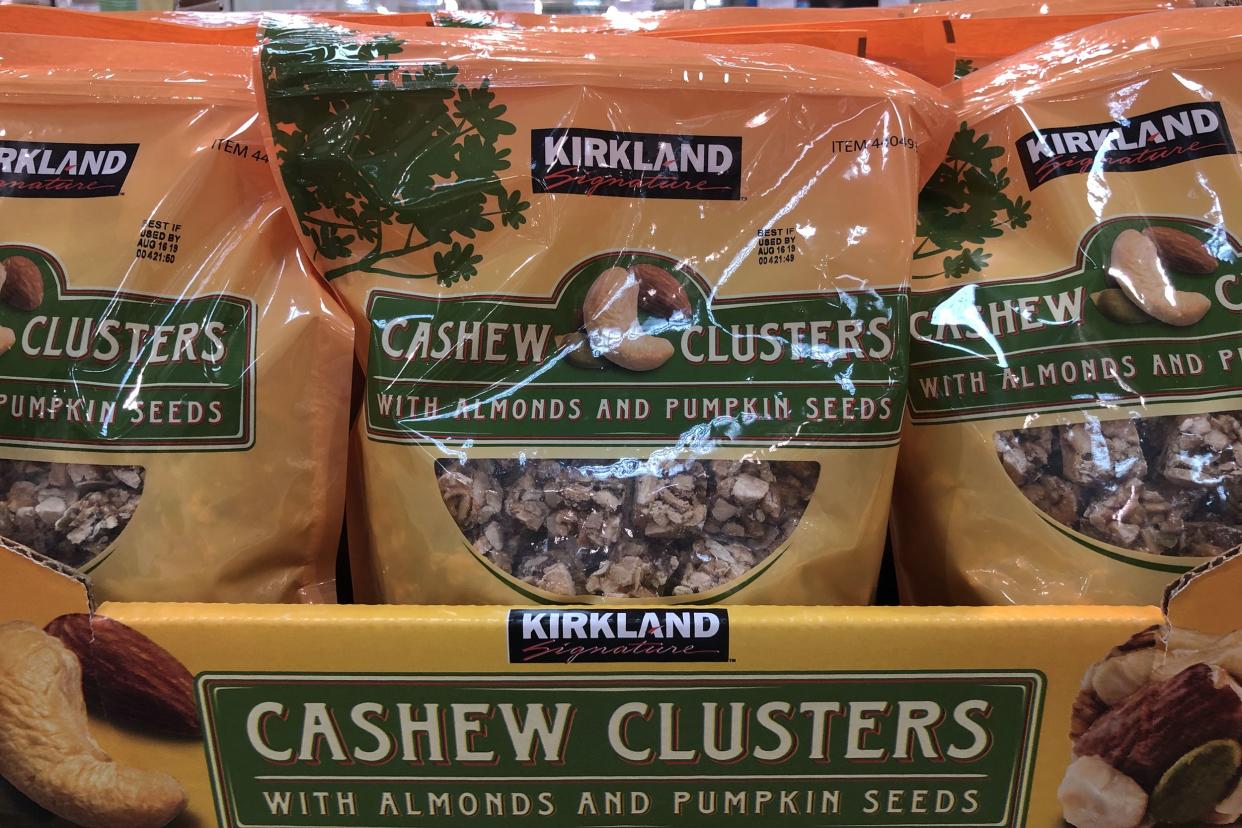 Kirkland Signature Cashew Clusters, 32 oz