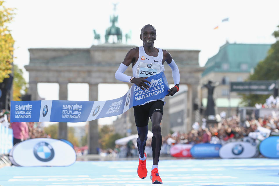 Eliud Kipchoge rompe el récord mundial de maratón en Berlín / Foto: Getty Images