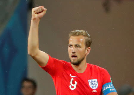 El delantero inglés Harry Kane festeja tras anotar frente a Túnez en su duelo por el grupo G del Mundial de fútbol de la FIFA en Volgogrado, Rusia, jun 18, 2018 REUTERS/Jorge Silva