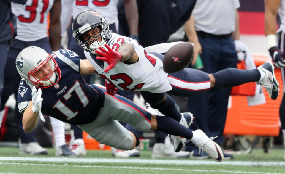 <p>Houston Texans’ Aaron Colvin defends a pass intended for the Patriots’ Riley McCarron during the second quarter. The New England Patriots host the Houston Texans in their NFL season-opening game at Gillette Stadium in Foxborough, MA on Sep. 9, 2018. (Photo by Jim Davis/The Boston Globe via Getty Images) </p>