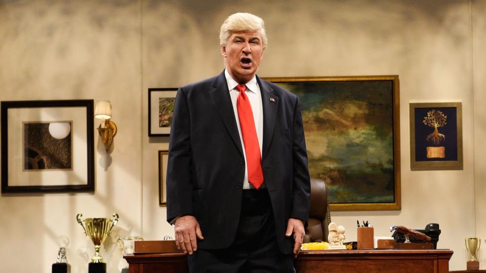 Alec Baldwin Wore This Beauty Powder While Playing Donald Trump on 'Saturday Night Live'