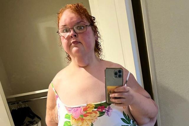 1000-Lb. Sisters'' Tammy Slaton Shows Off Weight Loss Transformation with  New Mirror Selfie