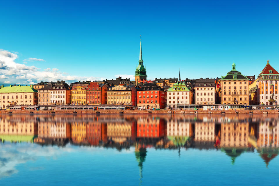 <p>Stessa percentuale del 44,1% per la Svezia, da sempre emblema di alte tasse, mentre i 35 Paesi Ocse registrano una tassazione media in rialzo del 34,3%, contro il 34% del 2015. (Credits – Getty Images) </p>