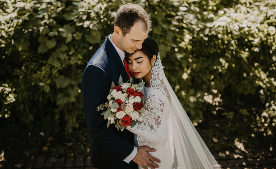 Tina Nguyen started a movement when she offered to lend her wedding dress to brides in need. (Photo: Madalyn Vermeer / MV Photos)