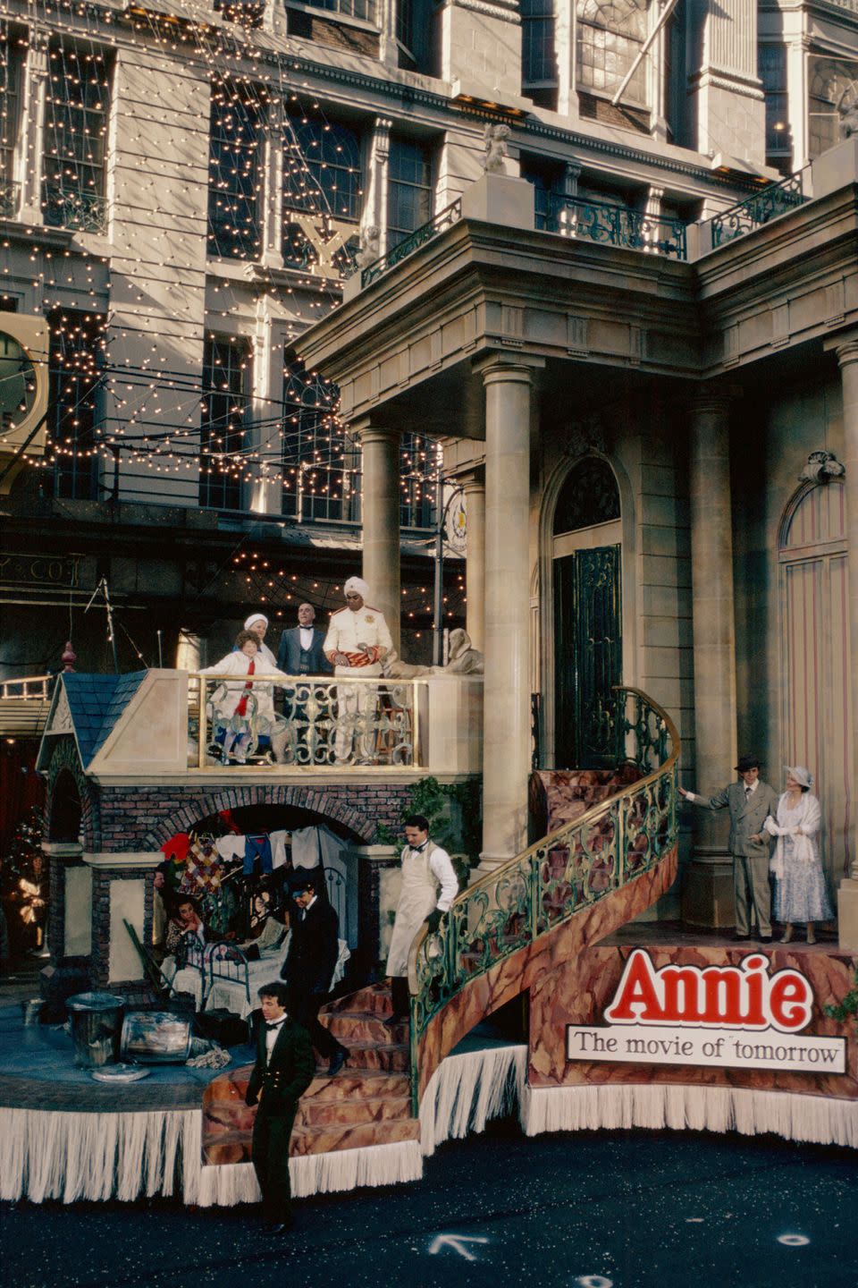 <p>A float for the movie <em>Annie</em> at the 1981 parade.</p>