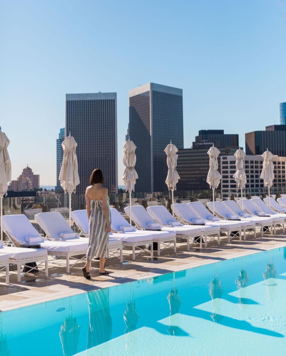 The rooftop at the hotel is simply stunning, you can even see the Hollywood sign from one side. Photo: Instagram/waldorfbevhills