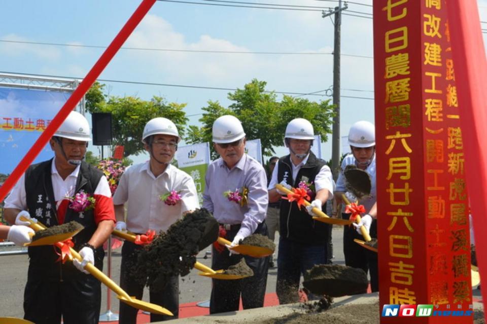 雲林縣長李進勇參與工程動工典禮。（圖／記者洪佳伶翻攝 , 2017.08.17）