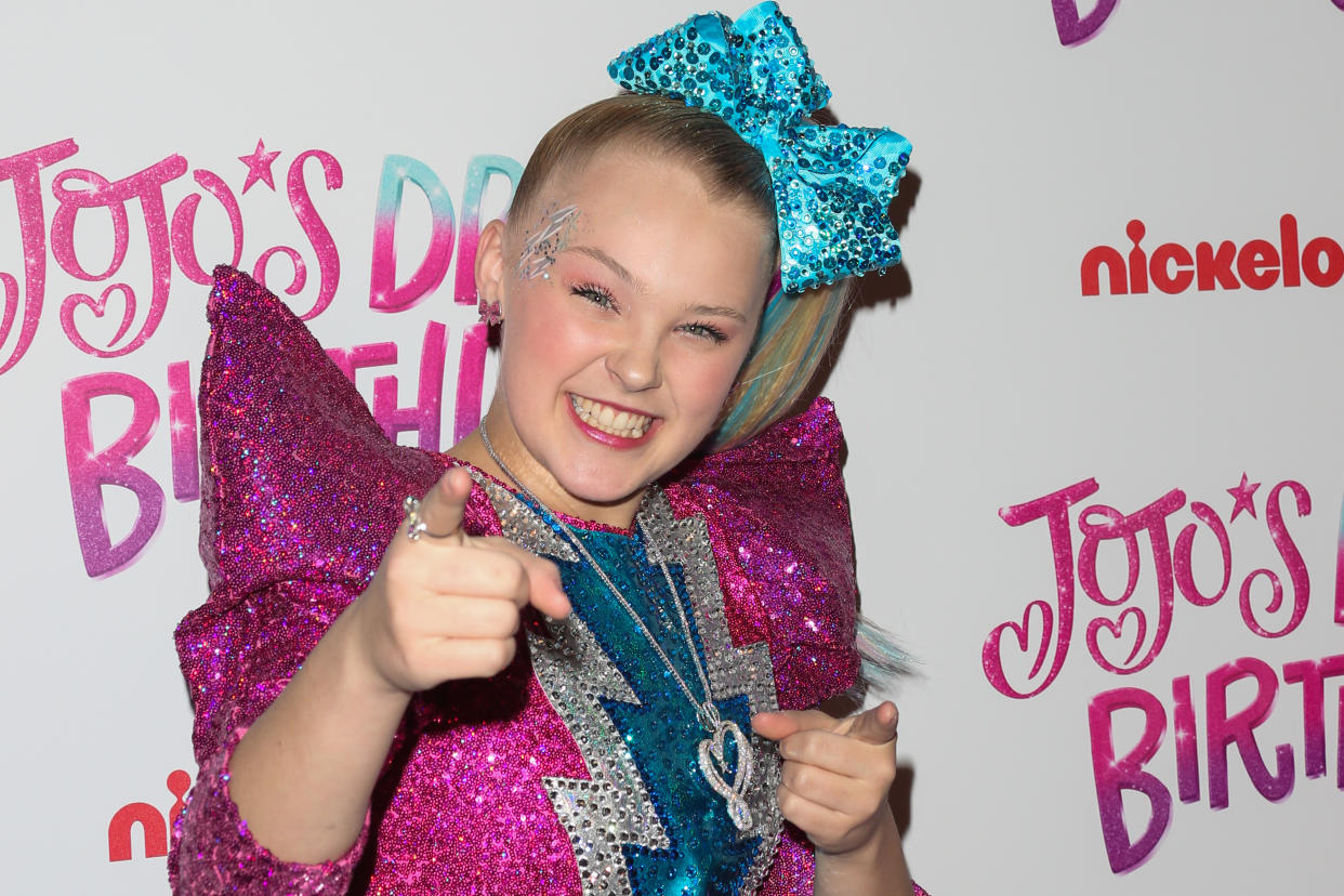 JoJo Siwa celebrated her new girlfriend in honor of Valentine's Day. (Photo: Paul Archuleta/FilmMagic)