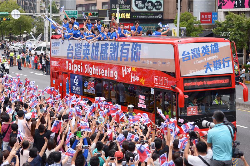 台灣英雄大遊行，東奧英雄將重返英雄谷。（圖／文總提供）