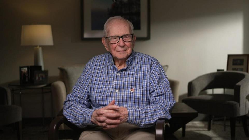 PHOTO: World War II veteran Alan Kinder looks back on the invasion of Normandy ahead of the 80th anniversary of D-Day. (ABC News)